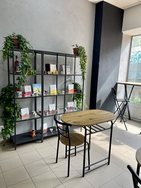 Se vinde cafenea la cheie pozitionare excelenta, afacere functionala!